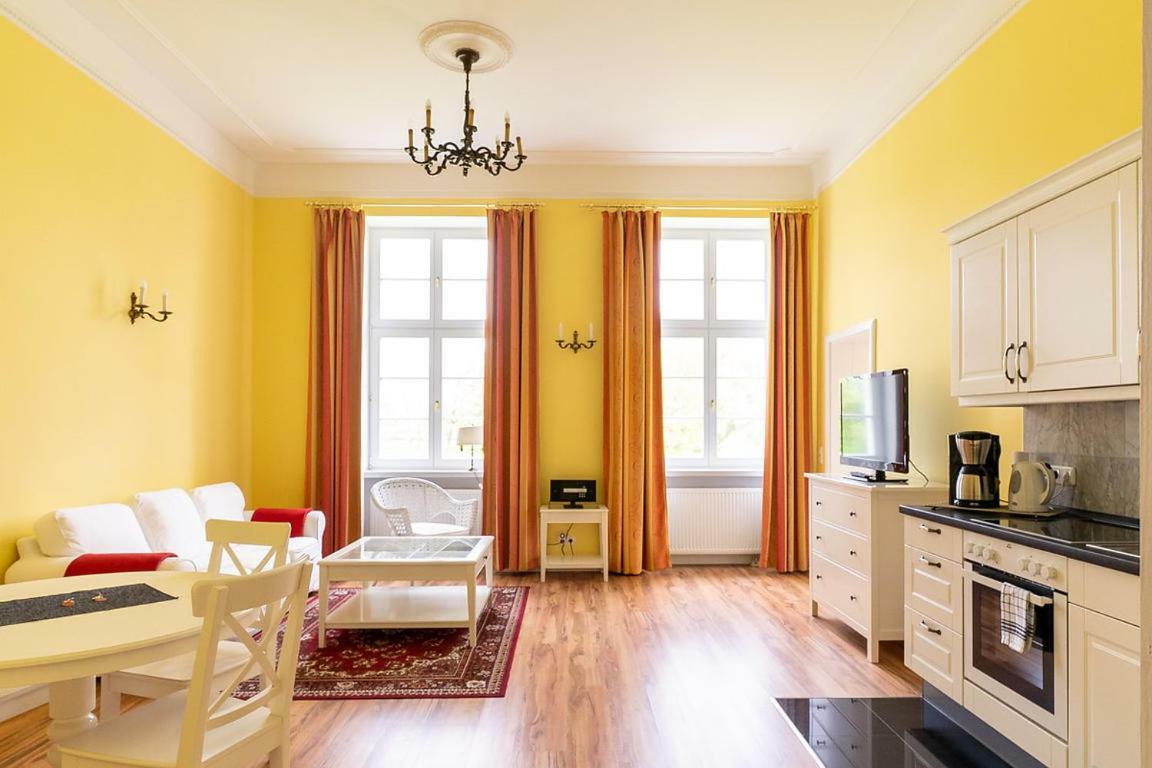 Apartmán Gutshaus Gross Helle Mölln Exteriér fotografie